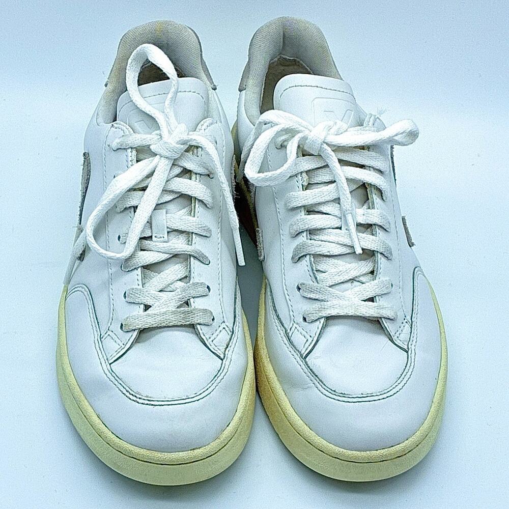 Veja Shoes Womens 9 White V-12 Leather Suede Sneakers Preppy Tennis Luxury - Picture 2 of 10